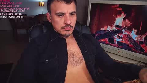 Snapshot of officeman7 chatting on 03-02-25, 03:59 officeman7 online show from 03-02-25, 03:59