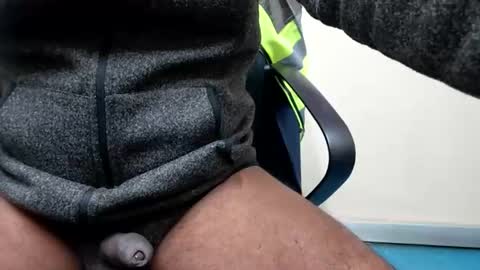 officeslutx69 online show from 06-30-26, 11:22
