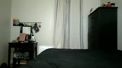 Lit en Cama online show from 10-07-25, 01:03