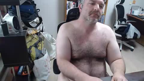 Snapshot of ogre57 chatting on 03-30-26, 01:39 Woman message me men do not make demands and dont ask for pm only ladies. online show from 03-30-26, 01:39