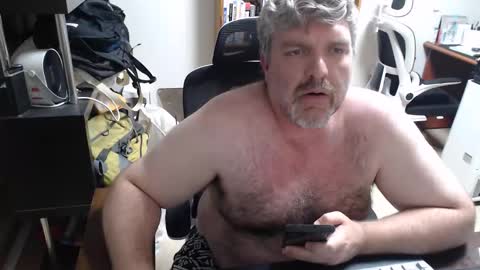 Snapshot of ogre57 chatting on 05-06-26, 03:17 Woman message me men do not make demands and dont ask for pm only ladies. online show from 05-06-26, 03:17