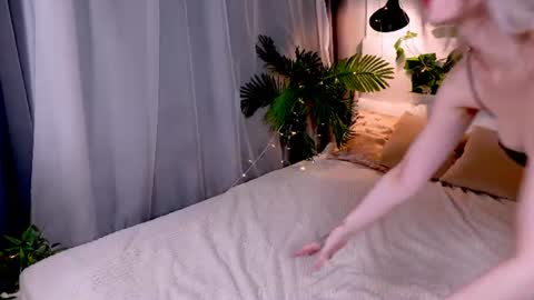 Lily online show from 07-09-26, 02:21