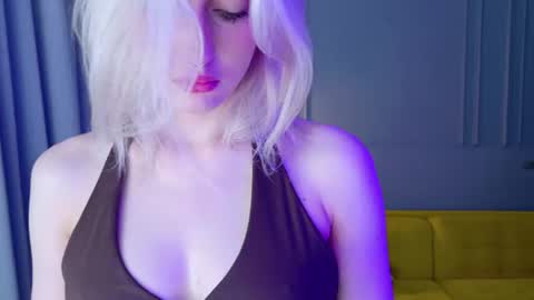 Lily online show from 08-02-26, 02:48