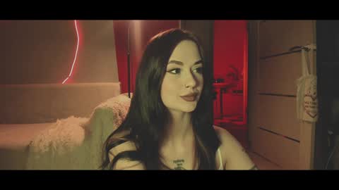 Snapshot of oh_lilith chatting on 12-25-24, 11:53 your dear Lilith Chapman online show from 12-25-24, 11:53