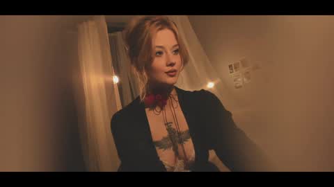 your dear Lilith Chapman online show from 04-19-26, 08:22