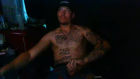 Snapshot of oh_you_know69 chatting on 06-14-26, 12:40 who dares toss me some tips lets have fun online show from 06-14-26, 12:40
