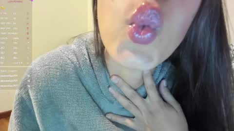 Snapshot of ohanna_ chatting on 01-27-25, 11:43 ohanna_ online show from 01-27-25, 11:43