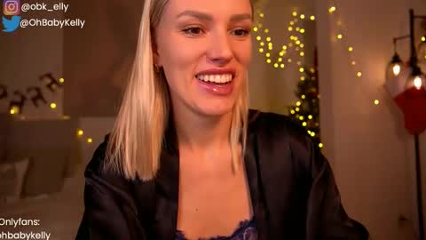 Kelly online show from 12-19-24, 01:07