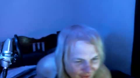 ohellesbells online show from 06-06-26, 08:30