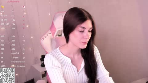 Snapshot of ohh_my_vens chatting on 05-07-26, 12:05 KAYA. online Tu We Th Fr Sa 0100AM - 0800AM Time zone of Germany Munich online show from 05-07-26, 12:05