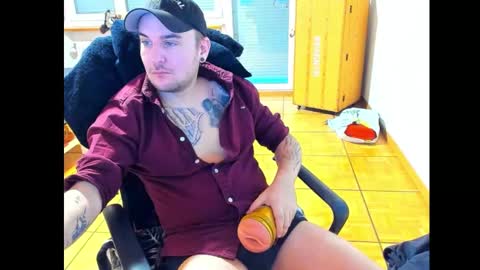 Chris online show from 12-02-24, 07:03