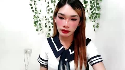 ohmyalessandraxcx online show from 10-27-25, 02:21