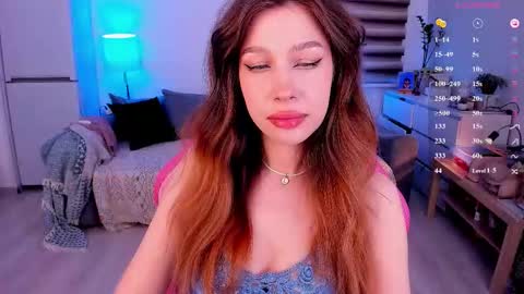 Light  online show from 03-07-26, 06:38