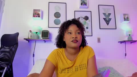 Snapshot of ohrianagibson chatting on 12-03-24, 12:24  g  online show from 12-03-24, 12:24