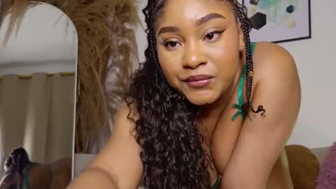 Snapshot of ohrianagibson chatting on 09-16-25, 02:23  g  online show from 09-16-25, 02:23