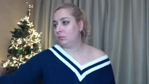 Snapshot of ohsweetiren chatting on 12-29-24, 10:12 Iren online show from 12-29-24, 10:12