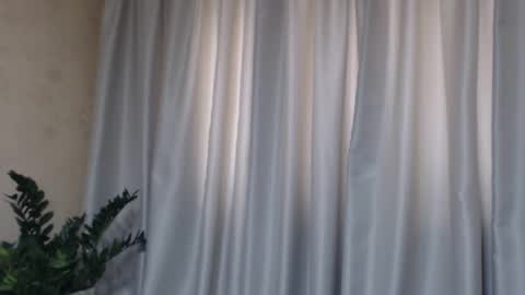 Snapshot of ohsweetiren chatting on 03-07-25, 07:08 Iren online show from 03-07-25, 07:08