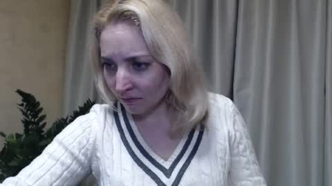 Snapshot of ohsweetmari chatting on 02-23-25, 07:49 Mari online show from 02-23-25, 07:49