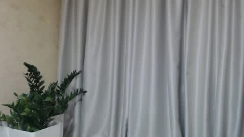Snapshot of ohsweetmari chatting on 02-25-25, 07:03 Mari online show from 02-25-25, 07:03