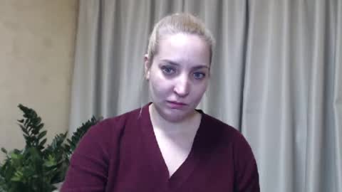 Snapshot of ohsweetmari chatting on 03-04-25, 05:24 Mari online show from 03-04-25, 05:24