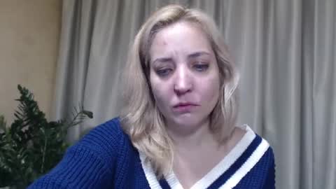 Mari online show from 11-06-25, 06:20