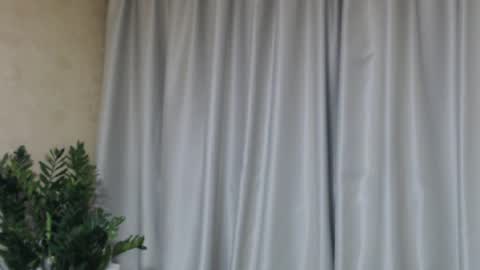 Mari online show from 04-18-26, 07:07