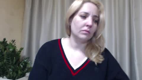 Mari online show from 04-25-26, 09:01