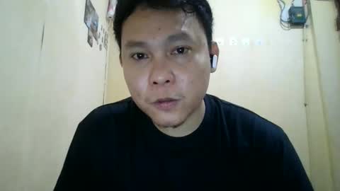 Snapshot of ohyeah006 chatting on 11-15-25, 03:37 ohyeah006 online show from 11-15-25, 03:37