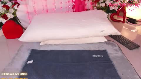 ohyesly_ online show from 02-14-26, 10:12