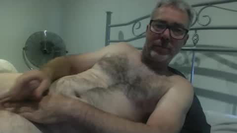 oiledcouple1 online show from 11-26-25, 10:16