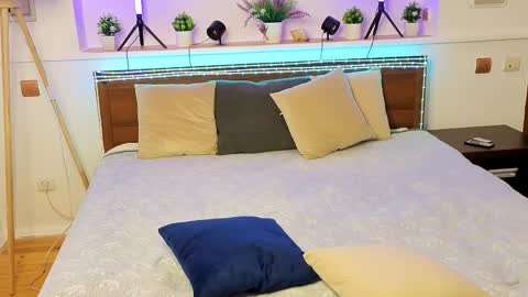 Ami online show from 03-27-26, 08:26