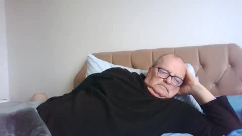 old_fkr online show from 01-05-25, 02:08