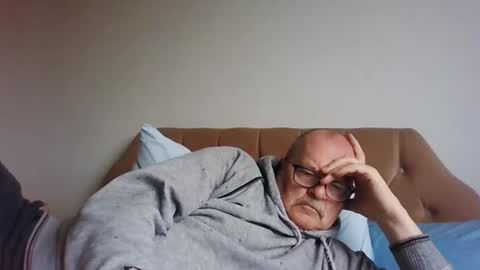 old_fkr online show from 01-26-25, 09:51