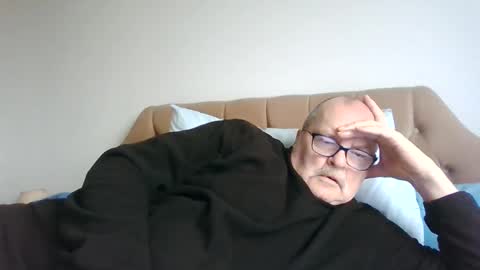 old_fkr online show from 02-10-25, 09:14