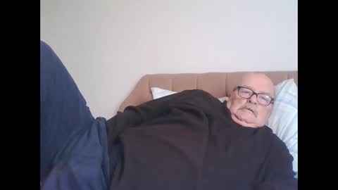 old_fkr online show from 11-08-25, 11:21