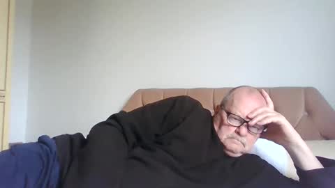 old_fkrr_ online show from 04-28-26, 08:41