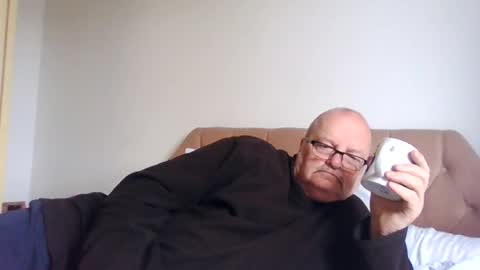 Snapshot of old_fkrr_ chatting on 06-12-26, 10:03 old_fkrr_ online show from 06-12-26, 10:03