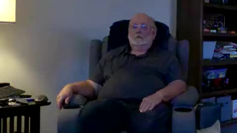 Snapshot of old_guy111 chatting on 06-02-26, 01:18 old_guy111 online show from 06-02-26, 01:18