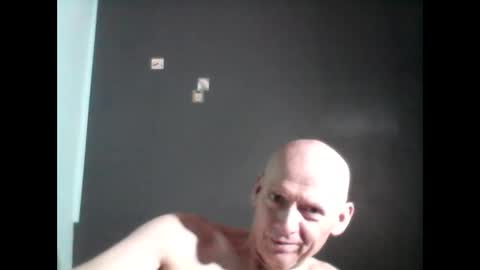 oldbuthorny62 online show from 03-05-25, 02:14