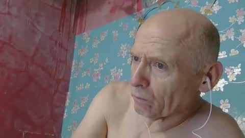 oldbuthorny62 online show from 04-13-26, 08:53