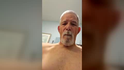 Snapshot of oldermoguy1 chatting on 06-26-26, 03:16 oldermoguy1 online show from 06-26-26, 03:16