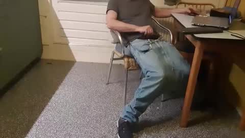 Snapshot of oldersagger chatting on 02-20-25, 06:46 oldersagger online show from 02-20-25, 06:46