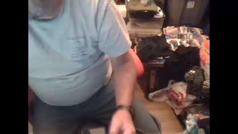 Snapshot of oldman196262 chatting on 11-24-25, 09:47 oldman196262 online show from 11-24-25, 09:47