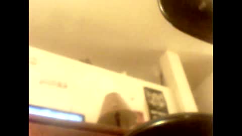 Snapshot of oldmandown4it chatting on 11-24-25, 11:43 oldmandown4it online show from 11-24-25, 11:43