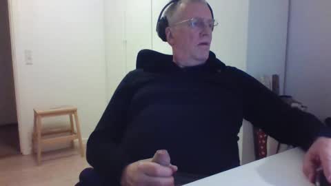 oldth online show from 01-01-25, 10:56