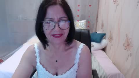 Snapshot of olgahottie chatting on 11-01-25, 11:07 OlgaHottie online show from 11-01-25, 11:07