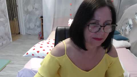 Snapshot of olgahottie chatting on 05-19-26, 11:55 OlgaHottie online show from 05-19-26, 11:55