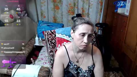Olguscha online show from 10-19-25, 11:11