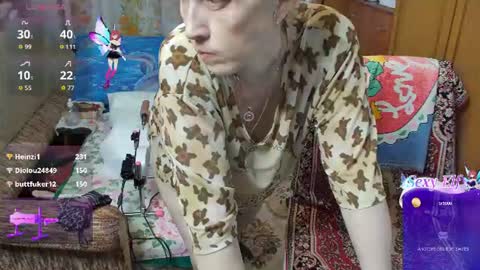 Snapshot of olguscha chatting on 06-20-26, 11:46 Olguscha online show from 06-20-26, 11:46