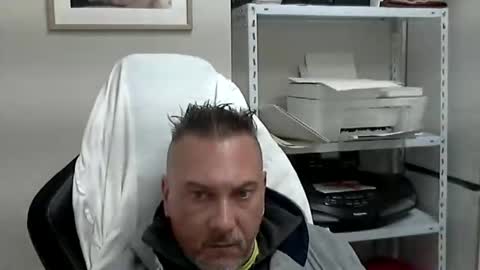 Snapshot of olimpio1230 chatting on 12-16-25, 06:13 olimpio1230 online show from 12-16-25, 06:13